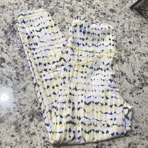 Yellow blue pink colored leggings